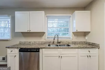 2202 Troutdale Drive, Decatur, GA 30032 - Photo 11