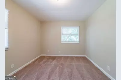 3904 W Hilda Circle, Decatur, GA 30035 - Photo 13