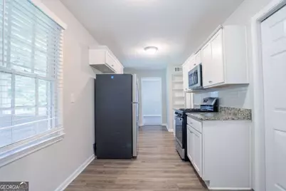 542 Hasty Drive, Lithia Springs, GA 30122 - Photo 5