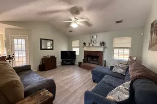 232 Knob Hill Dr, Locust Grove, GA 30248 - Photo 3