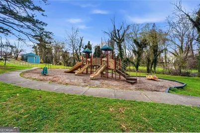 493 and 495 NE Birney Street NE, Marietta, GA 30060 - Photo 23