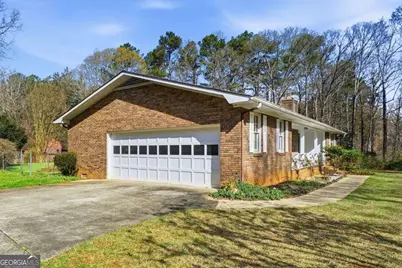 2401 Ebenezer Road SE, Conyers, GA 30094 - Photo 25