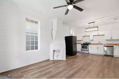 807 W 52nd Street, Savannah, GA 31401 - Photo 9