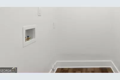 807 W 52nd Street, Savannah, GA 31401 - Photo 27