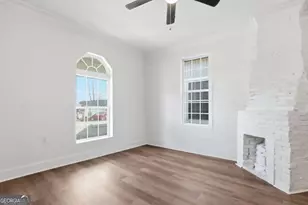 807 W 52nd St, Savannah, GA 31401 - Photo 5
