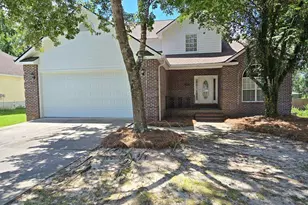 2411 Riverside Dr, Valdosta, GA 31602 - Photo 1