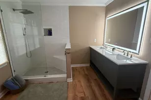 131 Sunrise Dr, Lavonia, GA 30553 - Photo 15