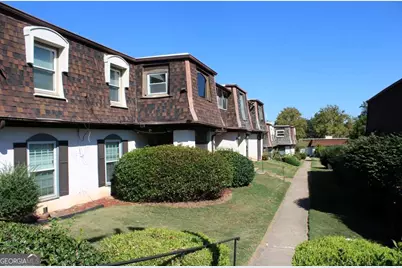 146 Rue Fontaine, Lithonia, GA 30038 - Photo 1