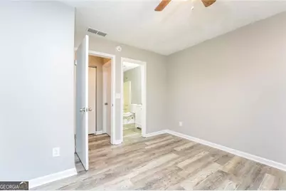 5354 Cherry Wood Drive, Stone Mountain, GA 30083 - Photo 11