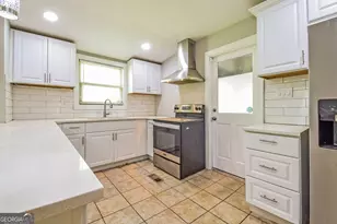 4309 Gilbert Pl, Forest Park, GA 30297 - Photo 9