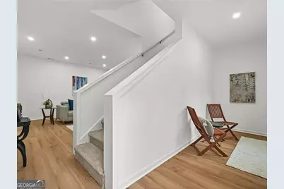 3925 Pine Shore Circle, Gainesville, GA 30501 - Photo 11