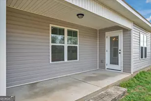 629 Broderick Cir, Warner Robins, GA 31088 - Photo 5