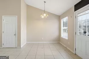 3565 Mosswood Ln, Rex, GA 30273 - Photo 5