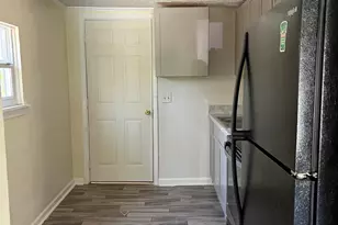 307 Finley St, Saint Marys, GA 31558 - Photo 5