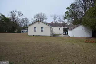 3930 Mathis St, Macon, GA 31206 - Photo 17