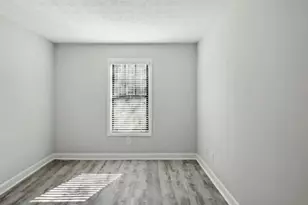 100 Pinhurst Dr, Atlanta, GA 30339 - Photo 9