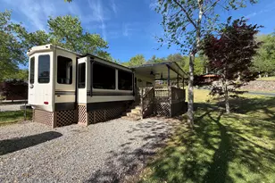 94 Bridge Loop Dr, Cleveland, GA 30528 - Photo 7