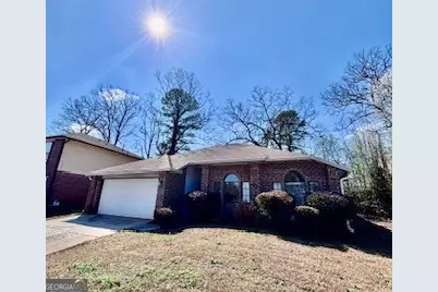 4063 Creek Station Lane, Stone Mountain, GA 30083 - Photo 3