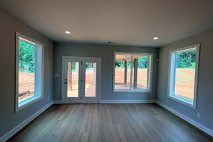 917 Stallings Rd, Senoia, GA 30276 - Photo 15