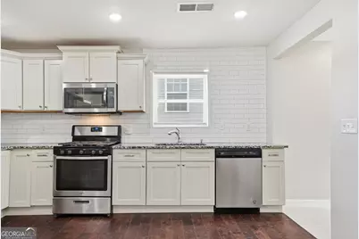 250 Maple Street, Hapeville, GA 30354 - Photo 11