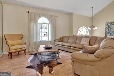 6027 Arbor Links Road, Lithonia, GA 30058 - Photo 5