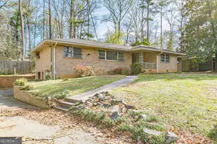 351 Colorado Ave, Hapeville, GA 30354 - Photo 1