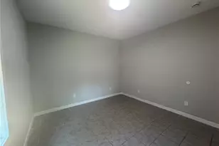 801 R St, Brunswick, GA 31520 - Photo 13