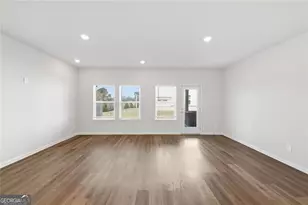 4245 Holland Grv Rd, Lawrenceville, GA 30044 - Photo 13