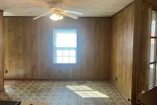 875 Dennis Dr, Forest Park, GA 30297 - Photo 9