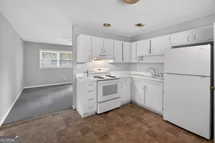 8955 Yarmouth Dr, Jonesboro, GA 30238 - Photo 17