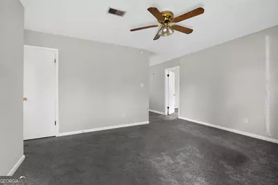 8955 Yarmouth Drive, Jonesboro, GA 30238 - Photo 5