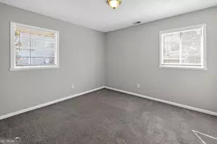 8955 Yarmouth Dr, Jonesboro, GA 30238 - Photo 15