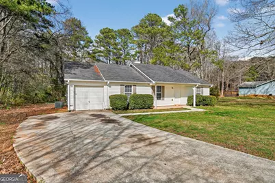 750 Mills Drive, Covington, GA 30016 - Photo 3