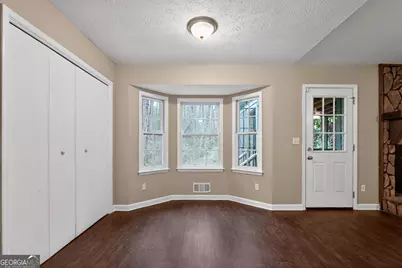 4064 Chedworth Way, Stone Mountain, GA 30083 - Photo 7