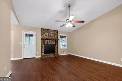 4064 Chedworth Way, Stone Mountain, GA 30083 - Photo 5