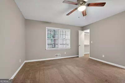 4064 Chedworth Way, Stone Mountain, GA 30083 - Photo 17