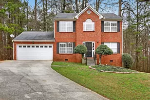 5814 Shadow Creek Dr, Lithonia, GA 30058 - Photo 1