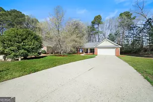 396 E Sycamore Dr, Winder, GA 30680 - Photo 41