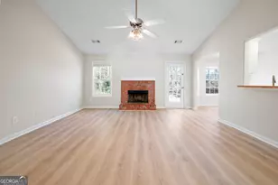 396 E Sycamore Dr, Winder, GA 30680 - Photo 9