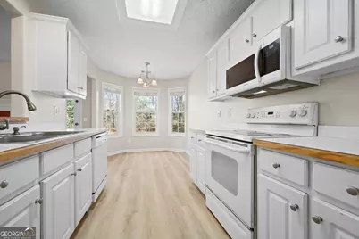 396 E Sycamore Drive, Winder, GA 30680 - Photo 21