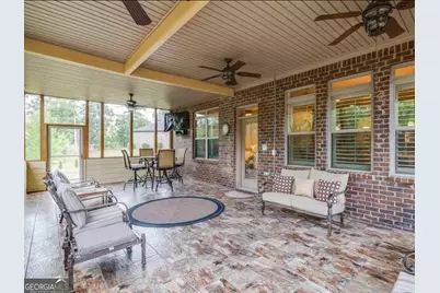 2202 Golden Eagle Drive, Locust Grove, GA 30248 - Photo 5