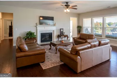 104 Little Gem Court, Griffin, GA 30223 - Photo 3