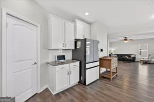 113 Brookline Dr, Savannah, GA 31407 - Photo 15