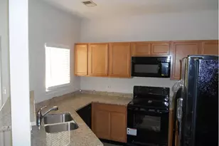 2306 Nicole Dr, Hampton, GA 30228 - Photo 3