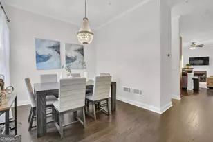 1960 Sterling Oaks Cir NE, Atlanta, GA 30319 - Photo 15