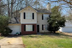 173 Goldleaf Dr, Hampton, GA 30228 - Photo 1