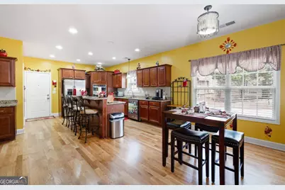 1227 Castle Point Court SW, Conyers, GA 30094 - Photo 45