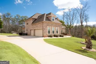 1227 Castle Point Ct SW, Conyers, GA 30094 - Photo 143