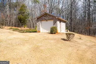 1227 Castle Point Ct SW, Conyers, GA 30094 - Photo 139