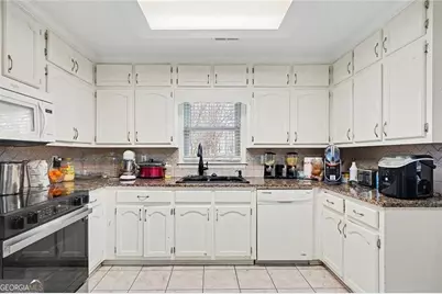 45 Sunset Court, Covington, GA 30016 - Photo 11